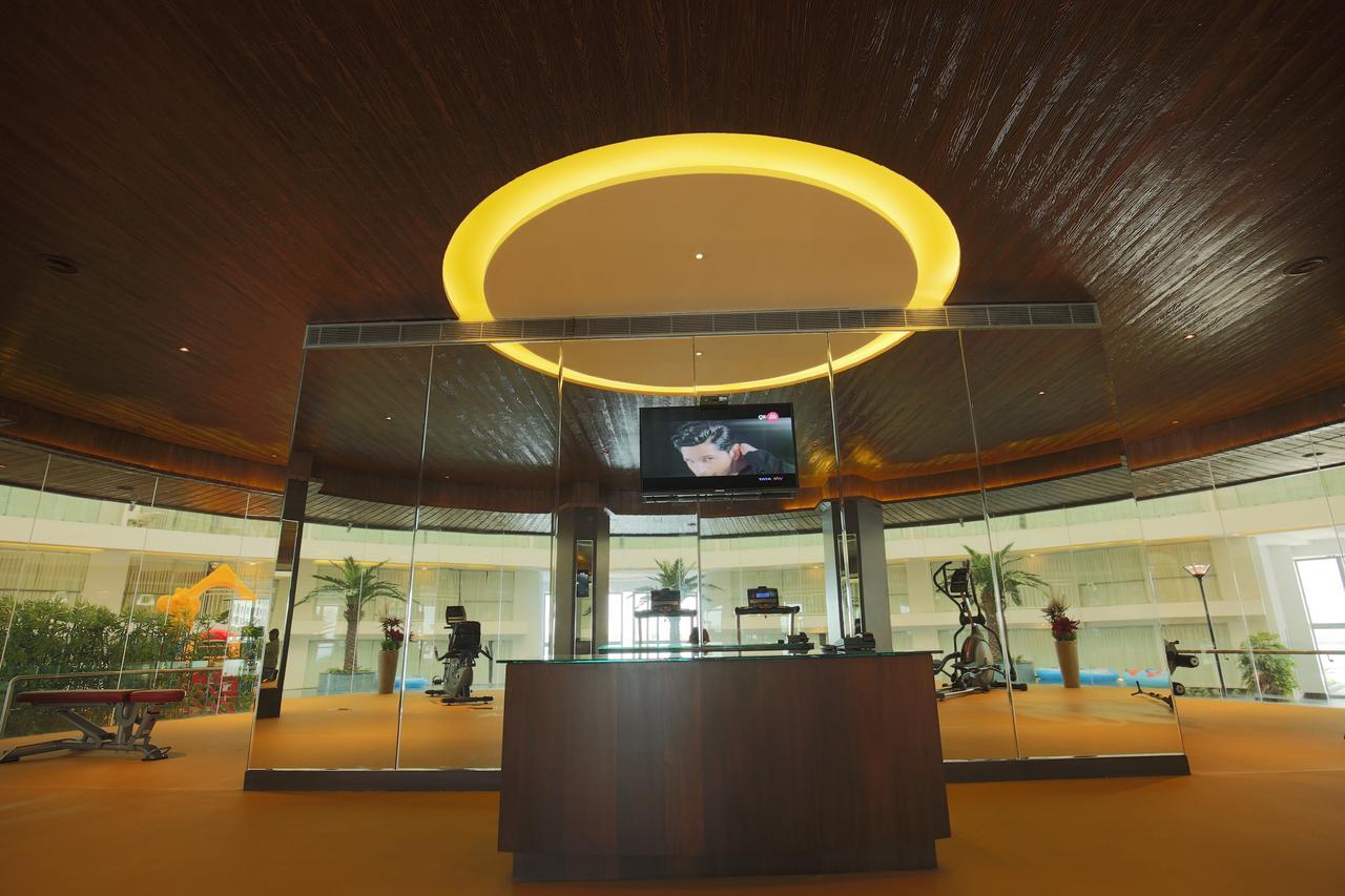 Rajhans Belliza Service Apartment Surat Exterior photo